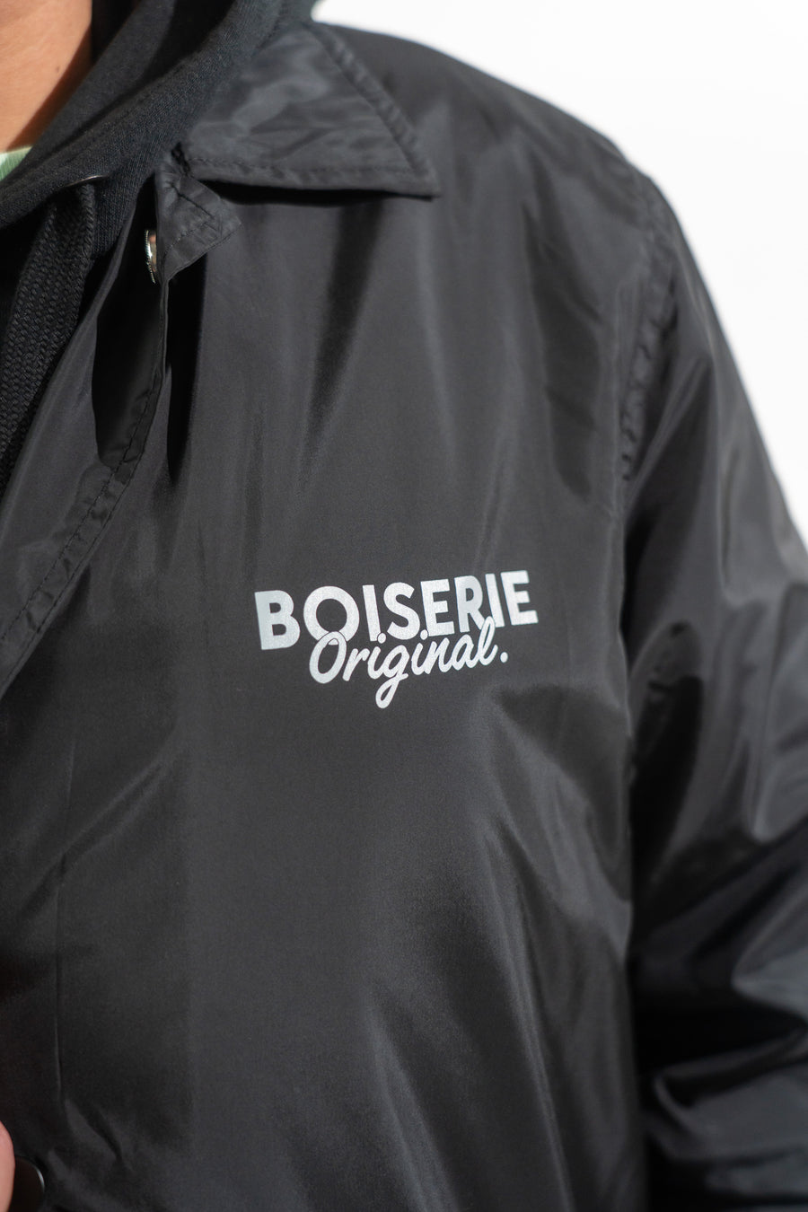 COUPE VENT BOISERIE