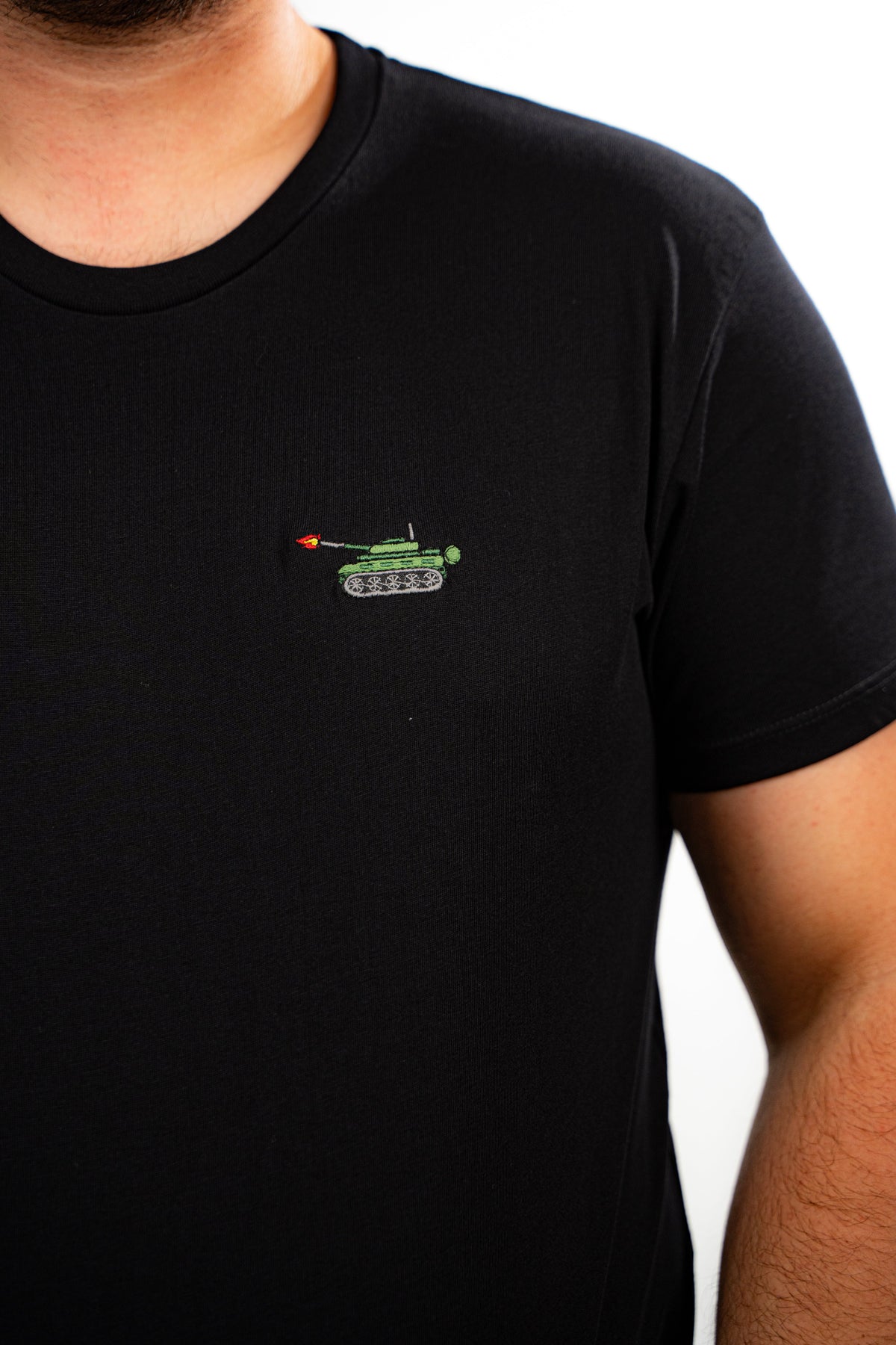 LE T-SHIRT BRODÉ TANK